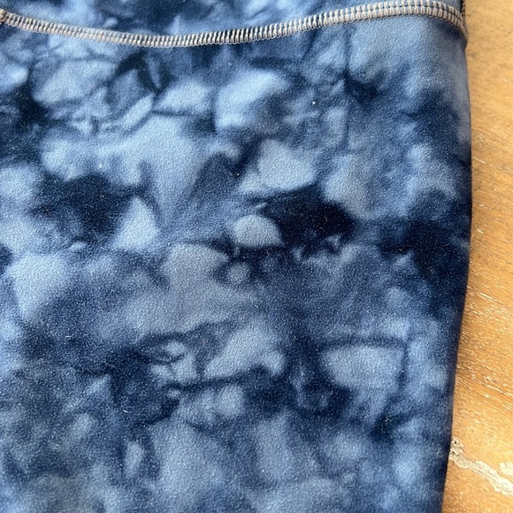 Athleta Girl Chit Chat Capri Legging size XL/14 - Picture 11 of 11